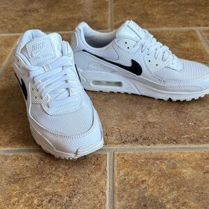 Nike Air Max 90